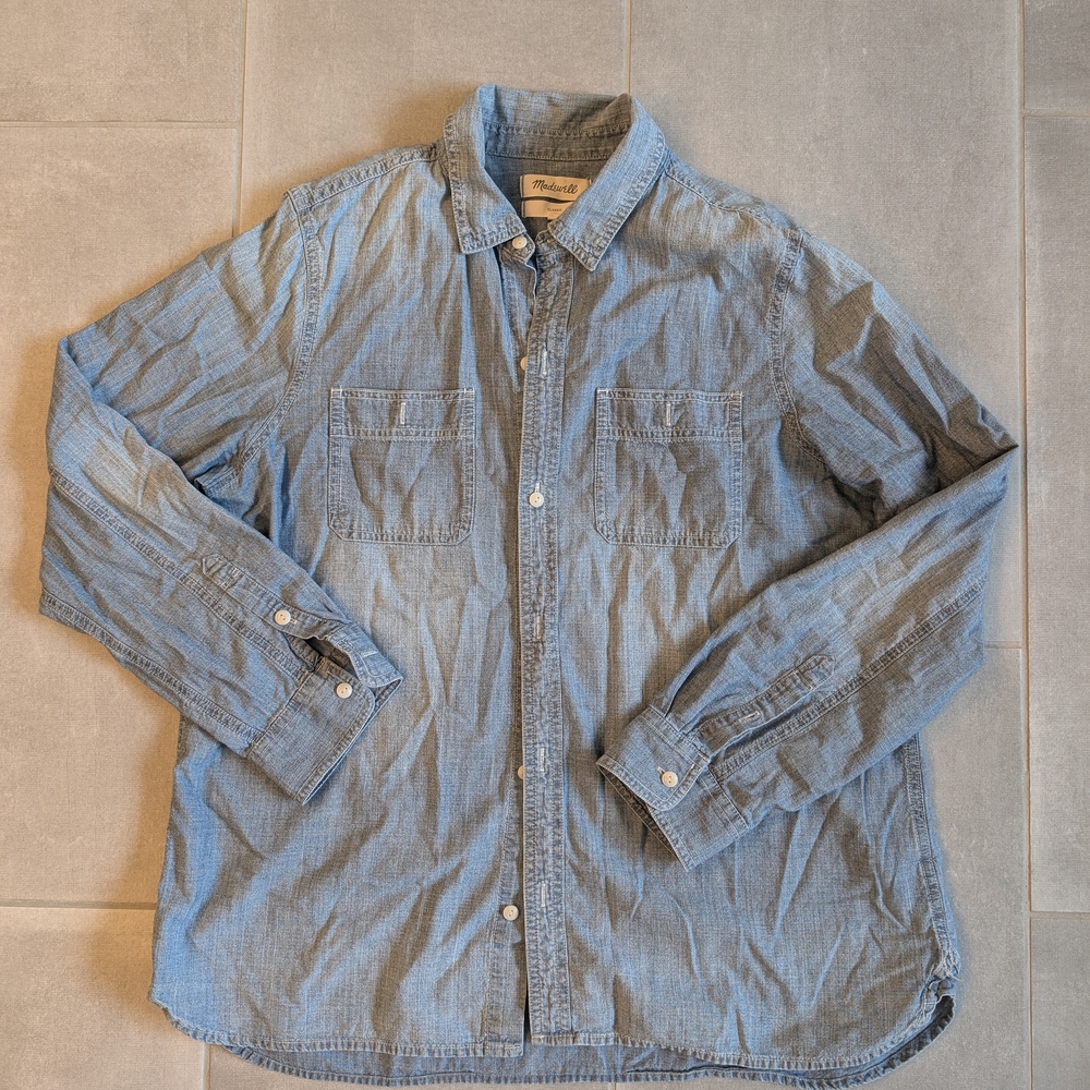 Madewell XL Chambray Button Up Shirt